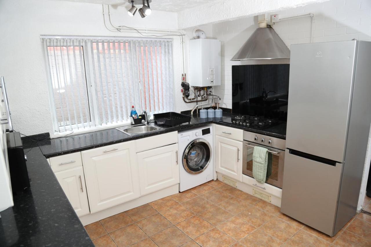 Cosy 3-Bed Bungalow Nec Airport Close To Amenities Birmingam Exterior foto
